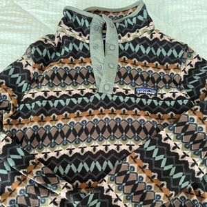 Women’s Patagonia Fleece Pullover - small